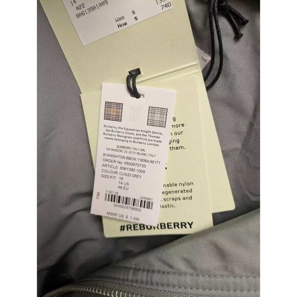 Burberry women’s Knighton Logo Patch Hooded Raincoat Cloud Grey US14 8061390 - Picture 5 of 7